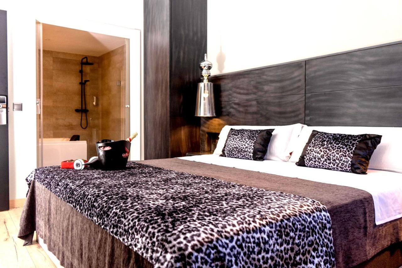 Daos Suites & Terrace מארבלה מראה חיצוני תמונה