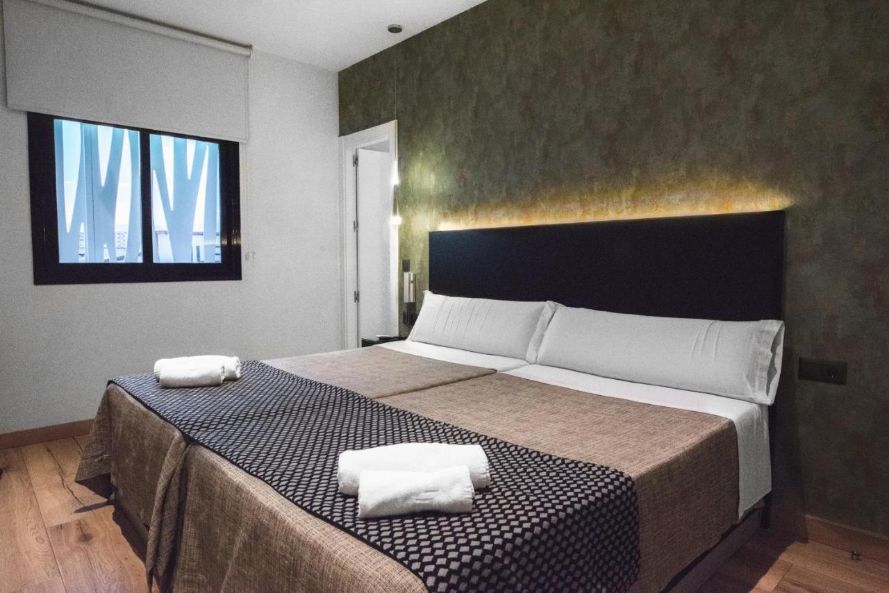 Daos Suites & Terrace מארבלה מראה חיצוני תמונה