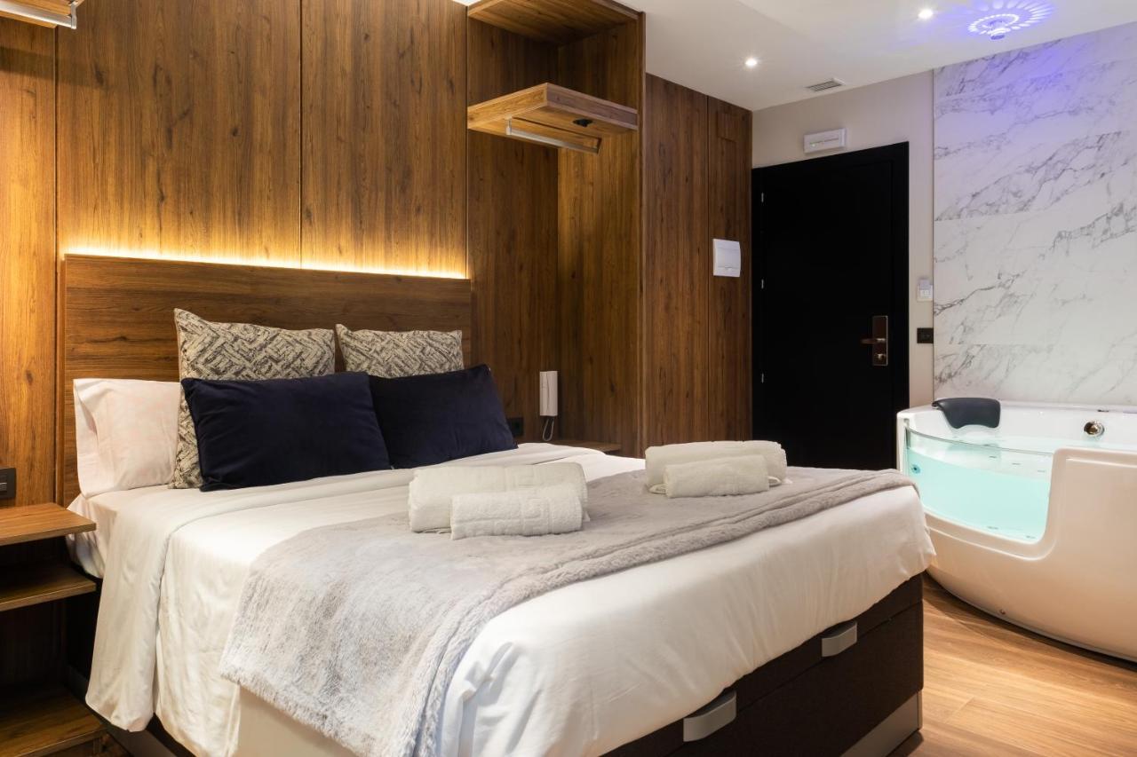 Daos Suites & Terrace מארבלה מראה חיצוני תמונה