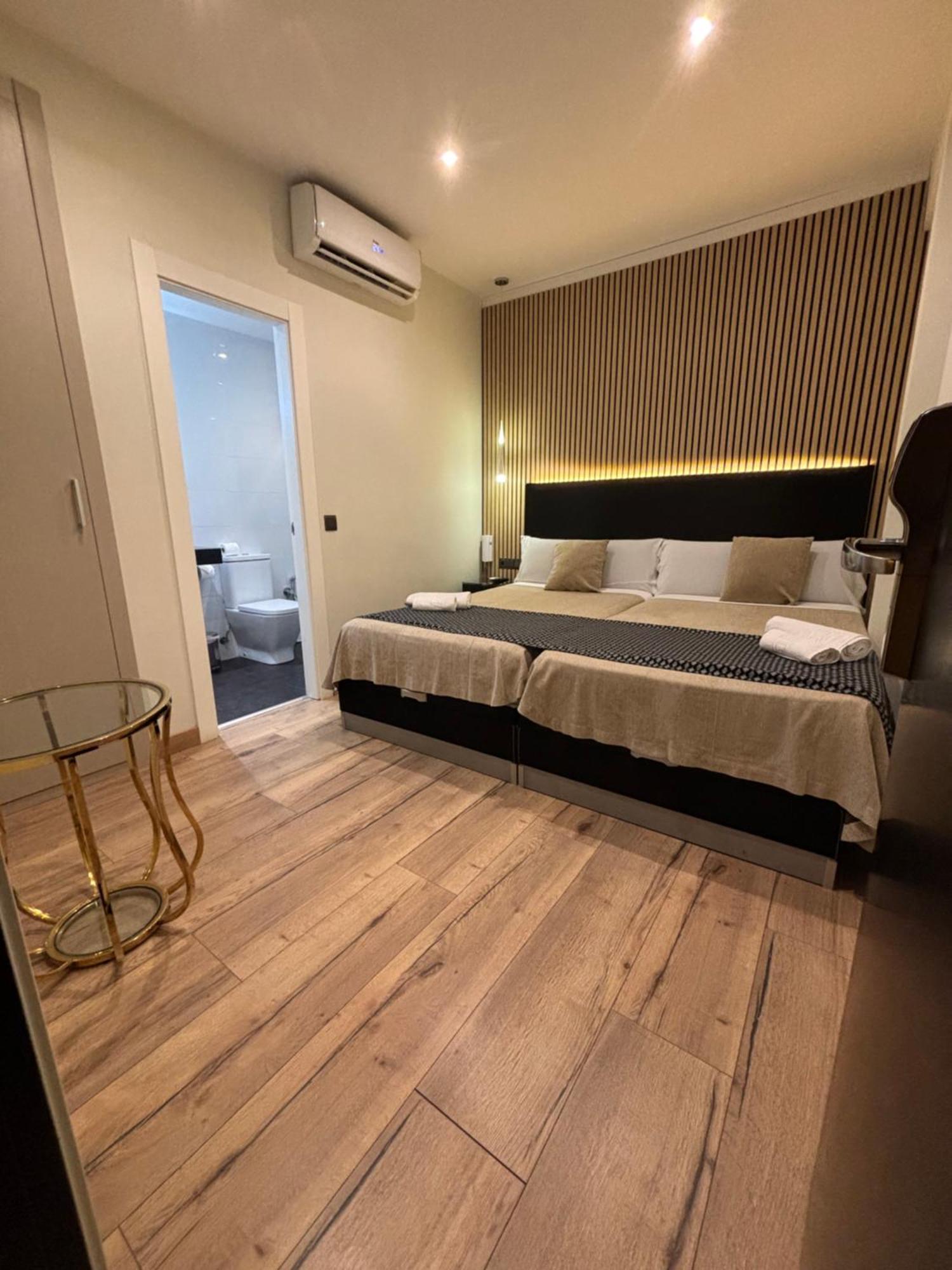 Daos Suites & Terrace מארבלה מראה חיצוני תמונה