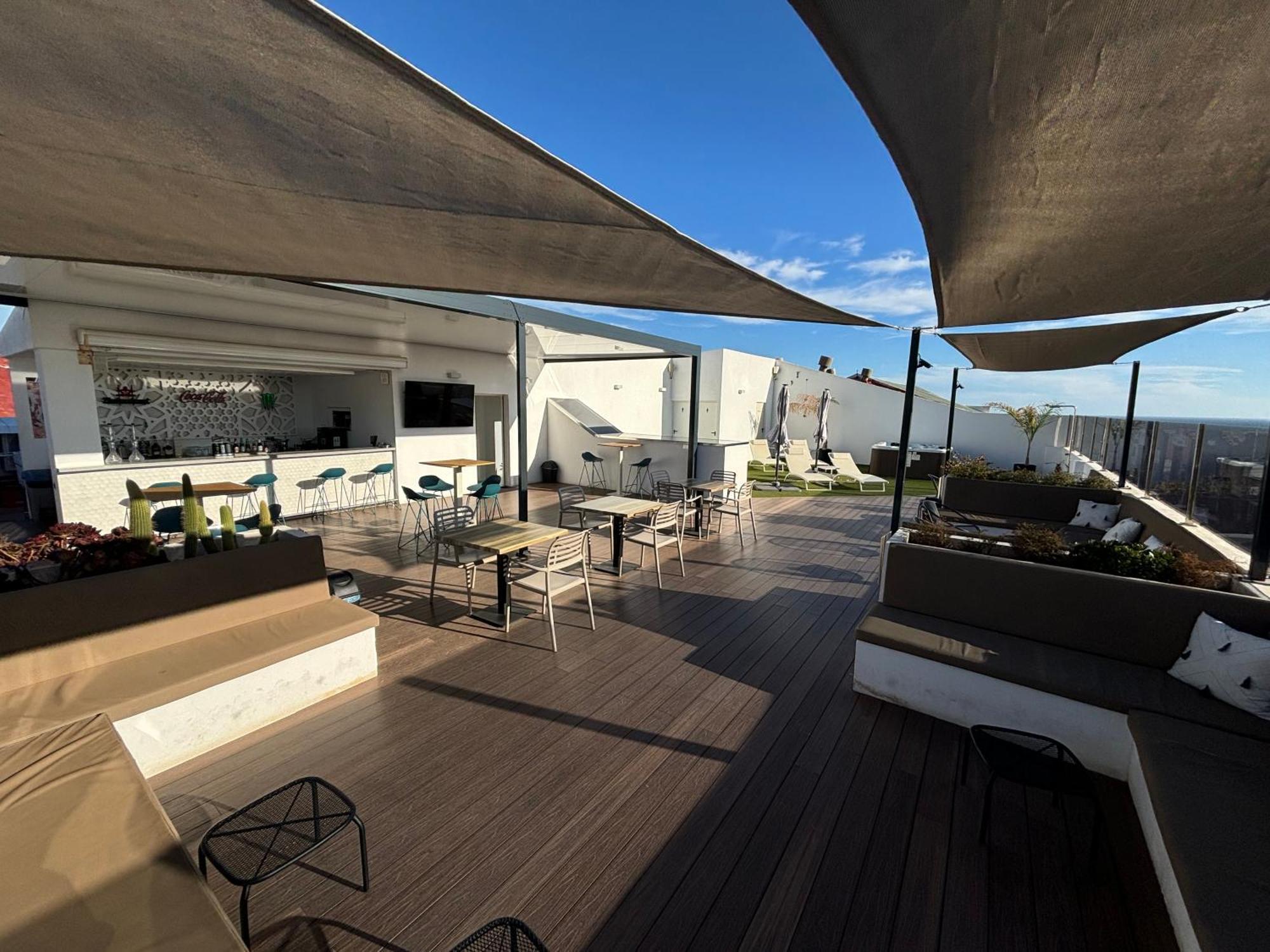 Daos Suites & Terrace מארבלה מראה חיצוני תמונה